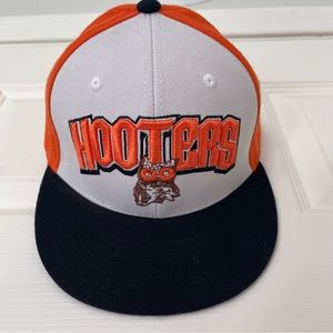 Hooters snapback hat